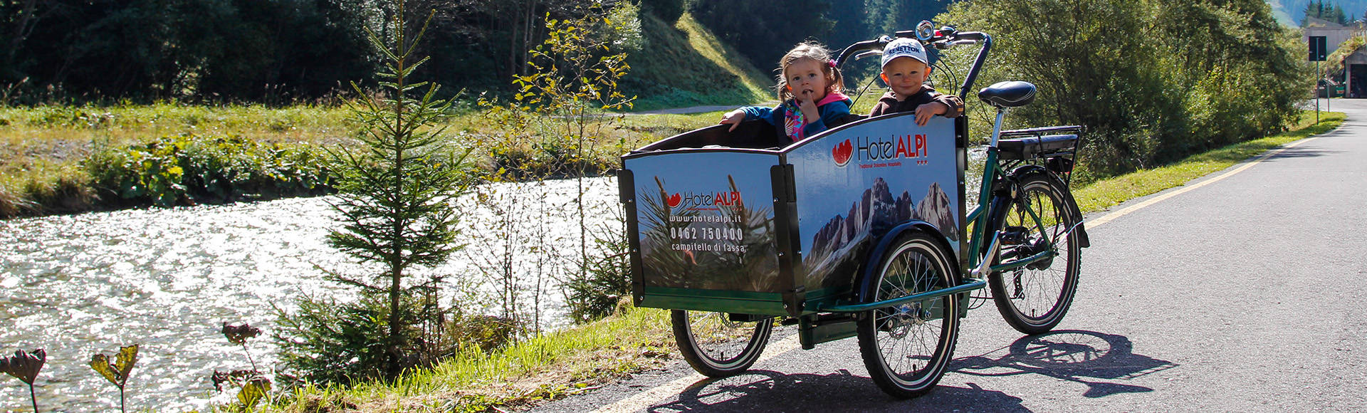 Bicicletta con carrello per bambini