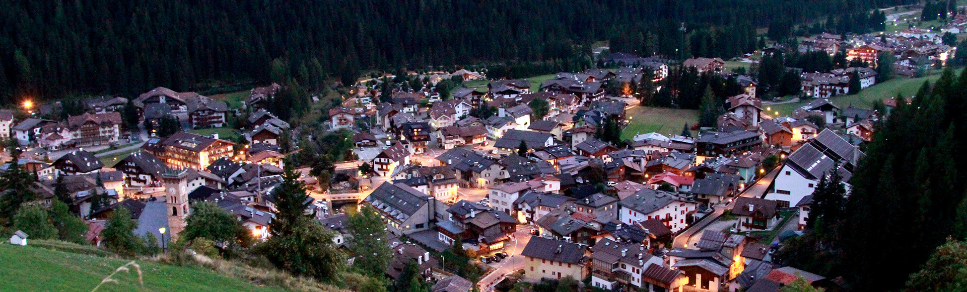 Campitello di Fassa veduta serale